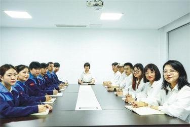 Ningbo Yolanda Spray Co., Ltd. خط تولید تولید کننده
