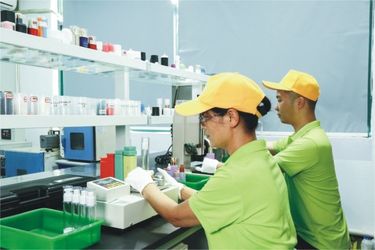 Ningbo Yolanda Spray Co., Ltd. خط تولید تولید کننده